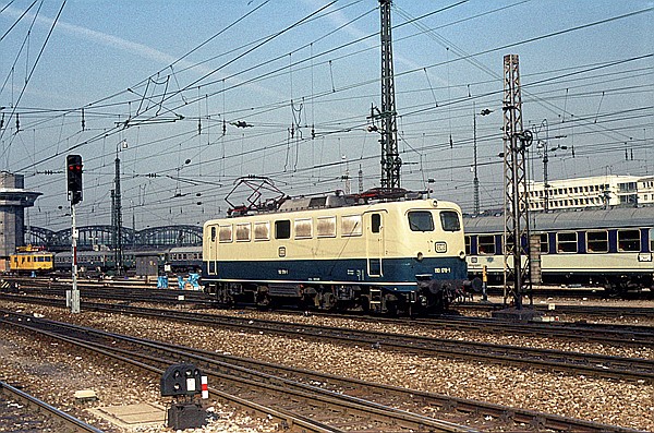 Foto:: DB 110 178-1 / Muenchen / 19.09.1980 (Foto,Fotos,Bilder,Bild,)
