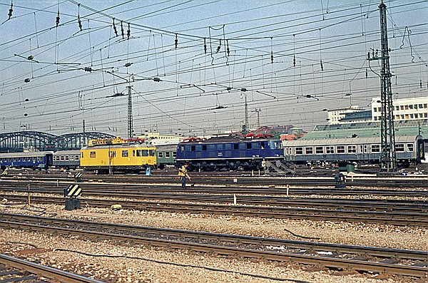 Foto:: DB 118 037-1 + DB 701 159-6 / Muenchen / 19.09.1980 (Foto,Fotos,Bilder,Bild,)