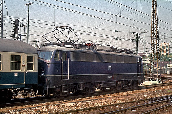 Foto:: DB 110 415-7 / Stuttgart / 19.09.1980 (Foto,Fotos,Bilder,Bild,)