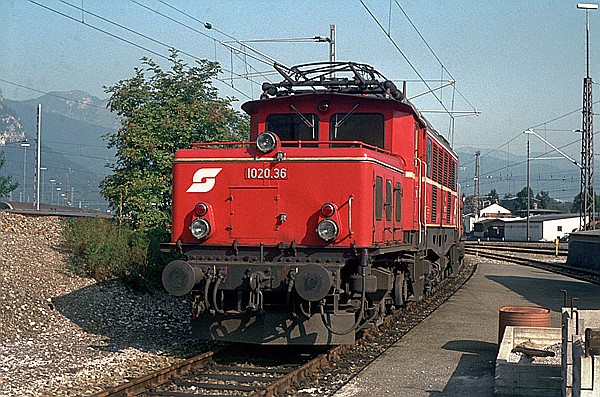 Foto:: OeBB 1020.36 / Garmisch-Partenkirchen / 20.09.1980 (Foto,Fotos,Bilder,Bild,)