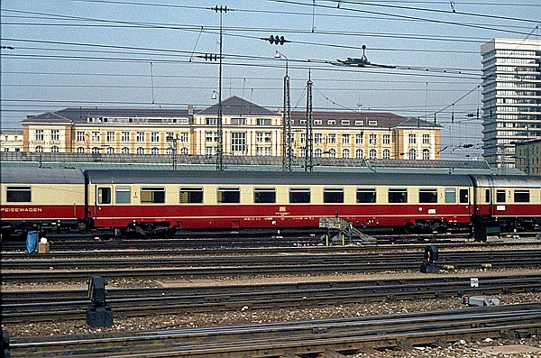 Foto:: 1. Klasse Abteilwagen / Muenchen / 22.09.1980 (Foto,Fotos,Bilder,Bild,)