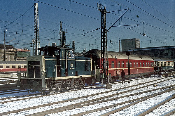 Foto:: DB 260 131-8 / Muenchen / 30.12.1980 (Foto,Fotos,Bilder,Bild,)