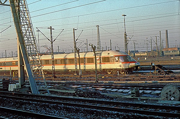 Foto:: DB 403 / Hamm / 01.02.1981 (Foto,Fotos,Bilder,Bild,)