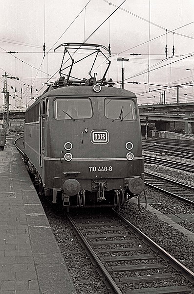 Foto:: DB 110 448-8 / Hagen / 22.02.1981 (Foto,Fotos,Bilder,Bild,)