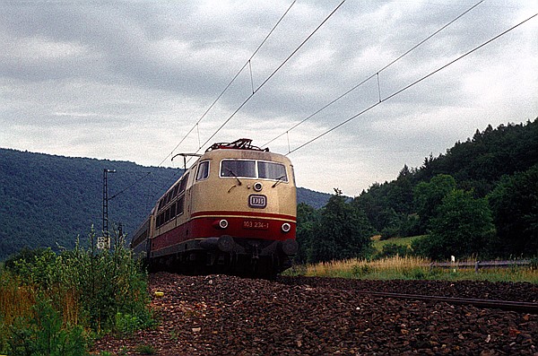 Foto:: DB 103 234-1 / Karlstadt / 03.07.1982 (Foto,Fotos,Bilder,Bild,)