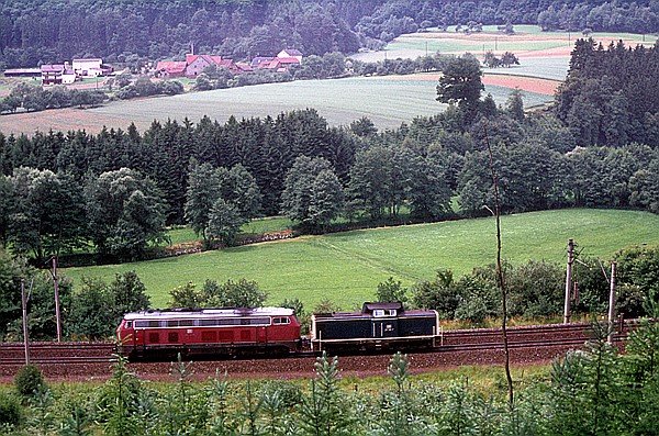 Foto:: DB 212 + 218 / Lohr / 03.07.1982 (Foto,Fotos,Bilder,Bild,)