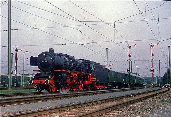 Foto:: DB 01 150 / Nuernberg / 21.09.1985 (Foto,Fotos,Bilder,Bild,)