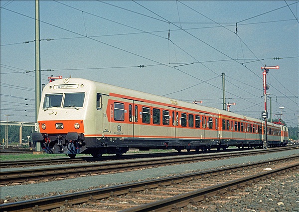 Foto:: DB 111 / Nuernberg / 21.09.1985 (Foto,Fotos,Bilder,Bild,)