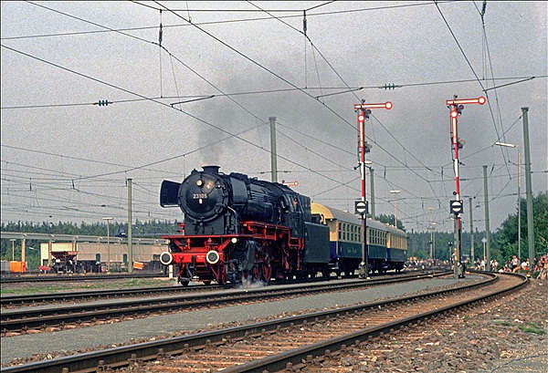 Foto:: DB 23 105 / Nuernberg / 21.09.1985 (Foto,Fotos,Bilder,Bild,)