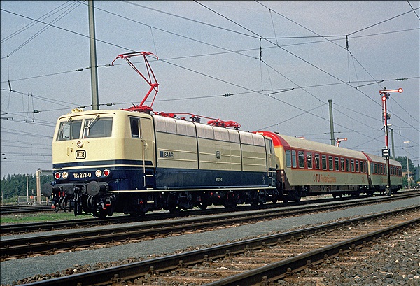 Foto:: DB 181 213-0 / Nuernberg / 21.09.1985 (Foto,Fotos,Bilder,Bild,)