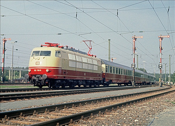 Foto:: DB 103 150-9 / Nuernberg / 21.09.1985 (Foto,Fotos,Bilder,Bild,)