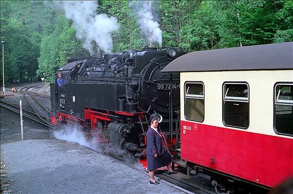 Foto:: DR 99 7234-0 / Eisfelder Talmuehle / 04.07.1992 (Foto,Fotos,Bilder,Bild,)