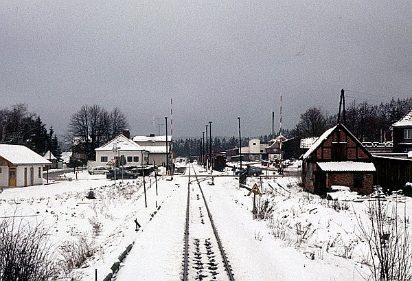 Foto:: Bahnhof / Benneckenstein / 14.11.1992 (Foto,Fotos,Bilder,Bild,)