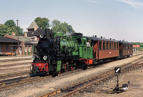 Foto:: DR 99 4633-6 (53 Mh) / Putbus / 26.06.1993 (Foto,Fotos,Bilder,Bild,)