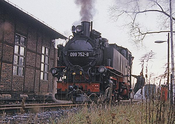 Foto:: DB 099 752-8 / Radeburg / 11.12.1994 (Foto,Fotos,Bilder,Bild,)
