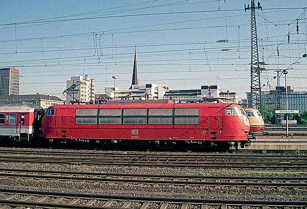 Foto:: DB 103 135-0 + DB 103 164-0 / Dortmund / 17.05.1998 (Foto,Fotos,Bilder,Bild,)