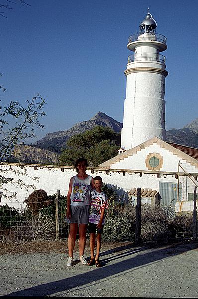 Foto:: Leuchtturm / Port de Soller / Juli 1998 (Foto,Fotos,Bilder,Bild,)