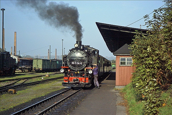 Foto:: DR 99 1734-5 / Freital-Hainsberg / 20.10.2001 (Foto,Fotos,Bilder,Bild,)