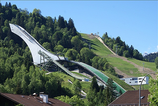 Foto:: Olympiastadion / Garmisch-Partenkichen / 18.05.2011 (Foto,Fotos,Bilder,Bild,)
