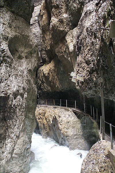 Foto:: Partnachklamm / Garmisch-Partenkirchen / 04.05.2013 (Foto,Fotos,Bilder,Bild,)