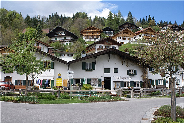 Foto:: Gries / Mittenwald / 06.05.2013 (Foto,Fotos,Bilder,Bild,)