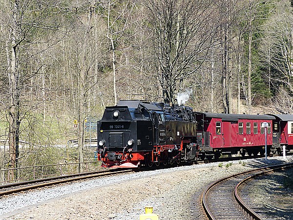 Foto:: DR 99 7245-6 / Eisfelder Talmuehle / 19.04.2015 (Foto,Fotos,Bilder,Bild,)