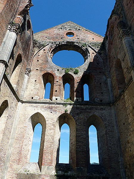 Foto:: Ruine Abbazia San Galgano / Chiusdino / 10.05.2015 (Foto,Fotos,Bilder,Bild,)