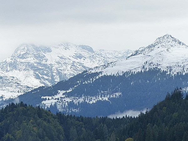 Foto:: Schnee auf den Bergen / Techendorf / 24.09.2015 (Foto,Fotos,Bilder,Bild,)