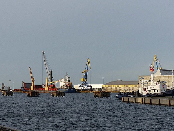 Foto:: Alter Hafen / Wismar / 12.12.2015 (Foto,Fotos,Bilder,Bild,)