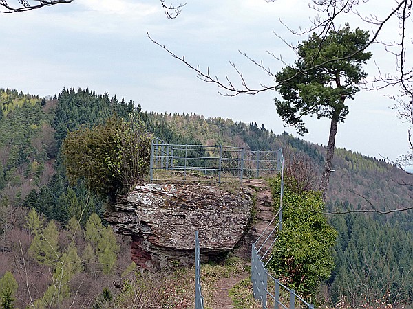 Foto:: Wanderung / Doerrenbach / 02.04.2017 (Foto,Fotos,Bilder,Bild,)