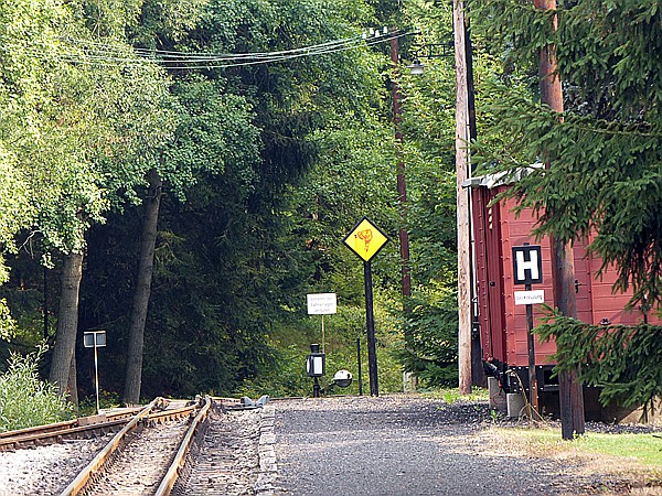 Foto:: Gueterwagen / Schloessel / 04.08.2018 (Foto,Fotos,Bilder,Bild,)