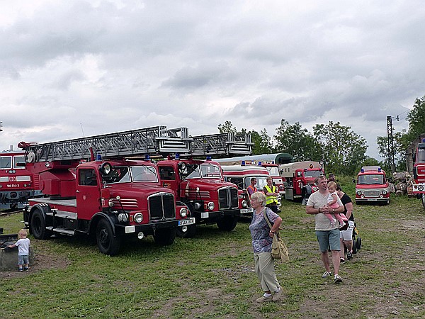 Foto:: Feuerwehrfahrzeuge / Weimar / 05.08.2018 (Foto,Fotos,Bilder,Bild,)