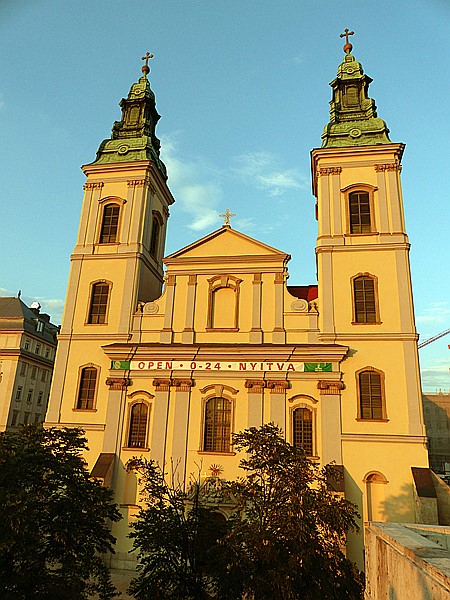 Foto:: Kirche / Budapest / 19.08.2018 (Foto,Fotos,Bilder,Bild,)