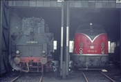 ID: 209: DB 043 903-4 + DB 221 144-9 / Emden / 04.01.1977