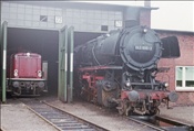 ID: 209: DB 212 122-6 + DB 043 606-3 / Emden / 30.04.1977