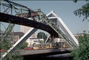 Foto SP_1065_00012: Schwebebahn / Wuppertal / 28.05.1977