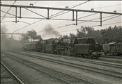 Foto SP_1118_10010: VSM6 (ex DB 23 071) + VSM2 (ex DB 23 076) / Apeldoorn / 10.09.1978