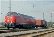 ID: 209: DB 221 108-4 / Nuernberg / 21.09.1985