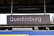 ID: 209: Bahnhofsschild / Quedlinburg / 17.01.2009